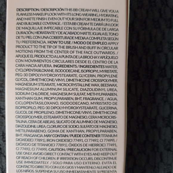 Foundation Matte - Picture 4 of 4